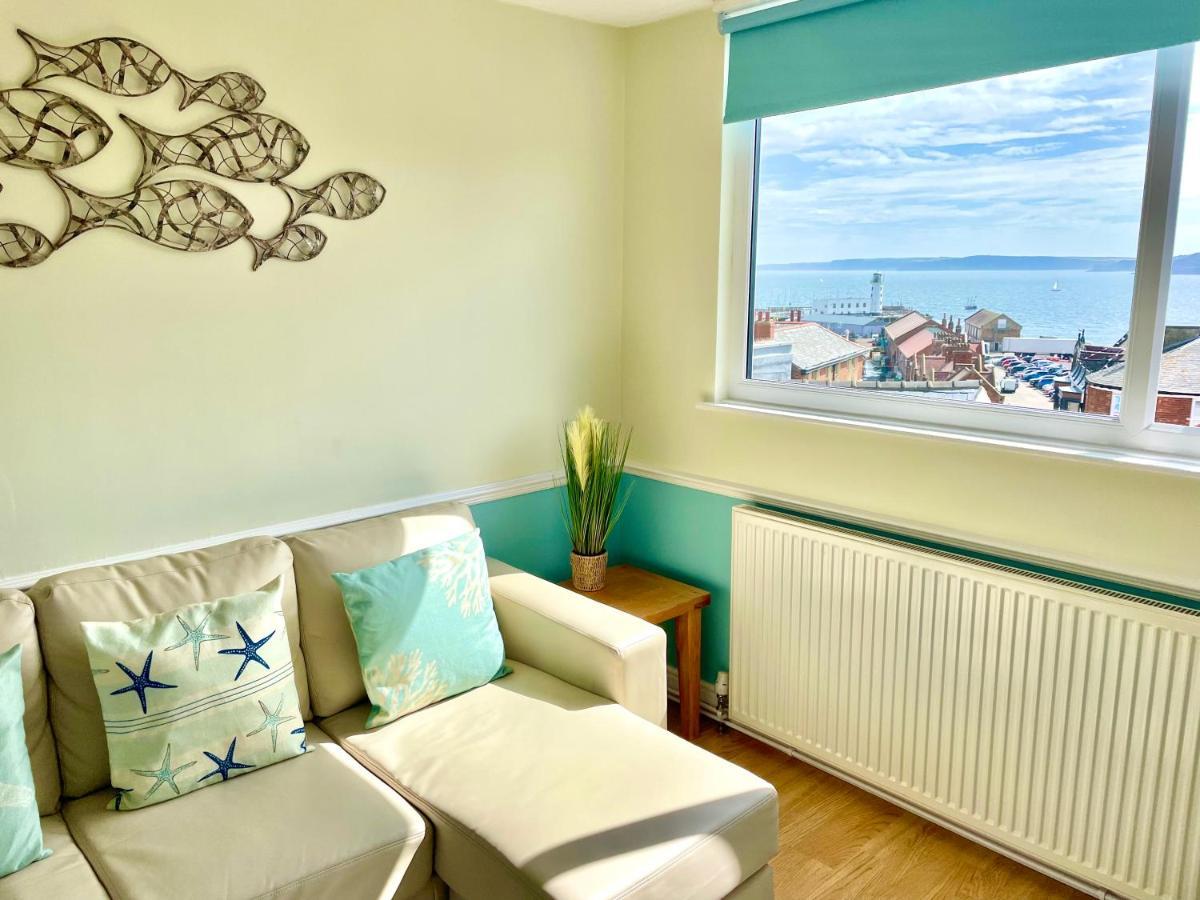 Lighthouse View, One Min From Harbour & Beach Apartment สการ์โบโรห์ ภายนอก รูปภาพ